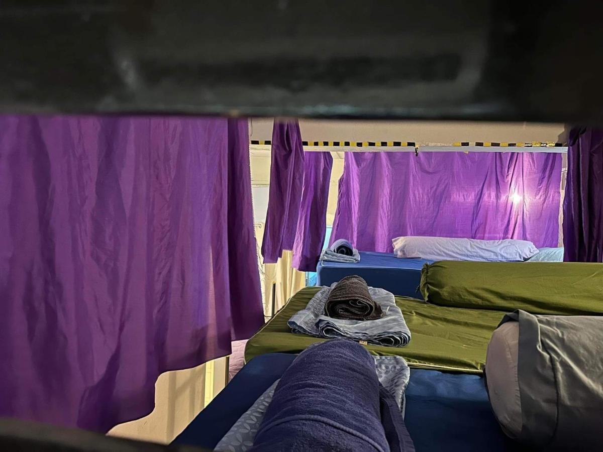 Haadrin Fellini Hostel & Pizzeria 핫 린 외부 사진